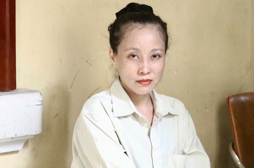 Tong giam doc chiem doat hon 31,3 ty dong cua co dong hinh anh