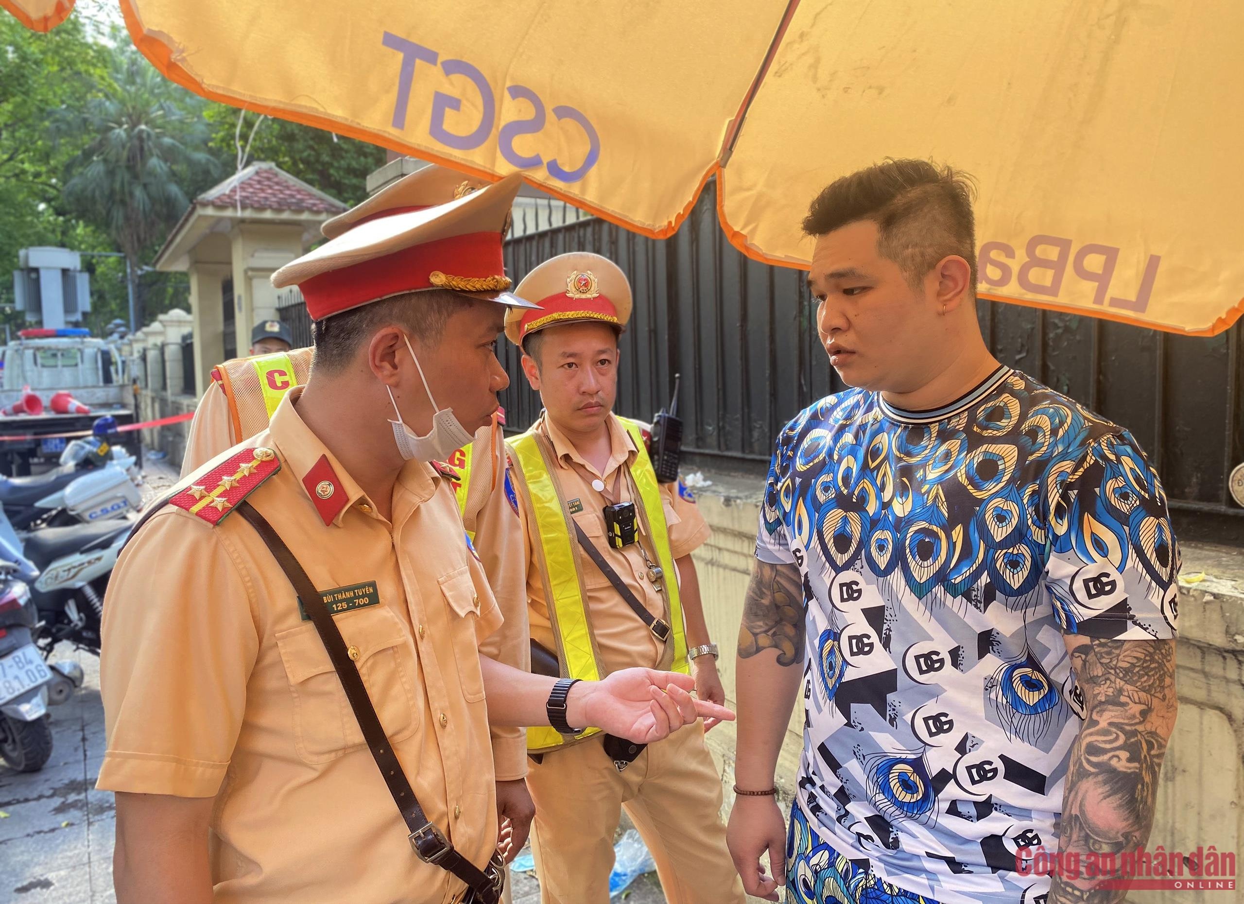 Ban gai bi treu,  Trinh Quang Huy anh 1