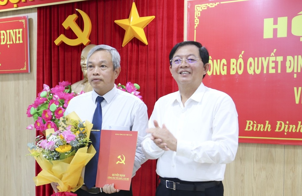 Dieu dong nhan su anh 3