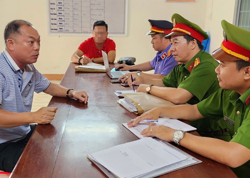 Bat doi tuong vu lap du an 'ma', ban hang nghin thua dat tai Phu Quoc hinh anh