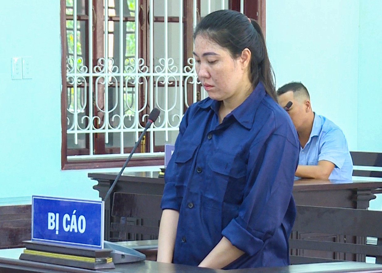 Nu cuu nhan vien xa lua dao co giao cua con tien ty hinh anh