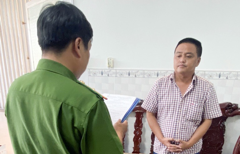 Trung tam dang kiem,  Can Tho,  Chau Ngoc Y,  Cat Tuong An Khanh,  oto Lam Vinh,  oto Phu Hung anh 2