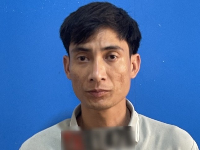 Lua dao cap doi giay phep lai xe qua mang, dut tui 300 trieu dong hinh anh