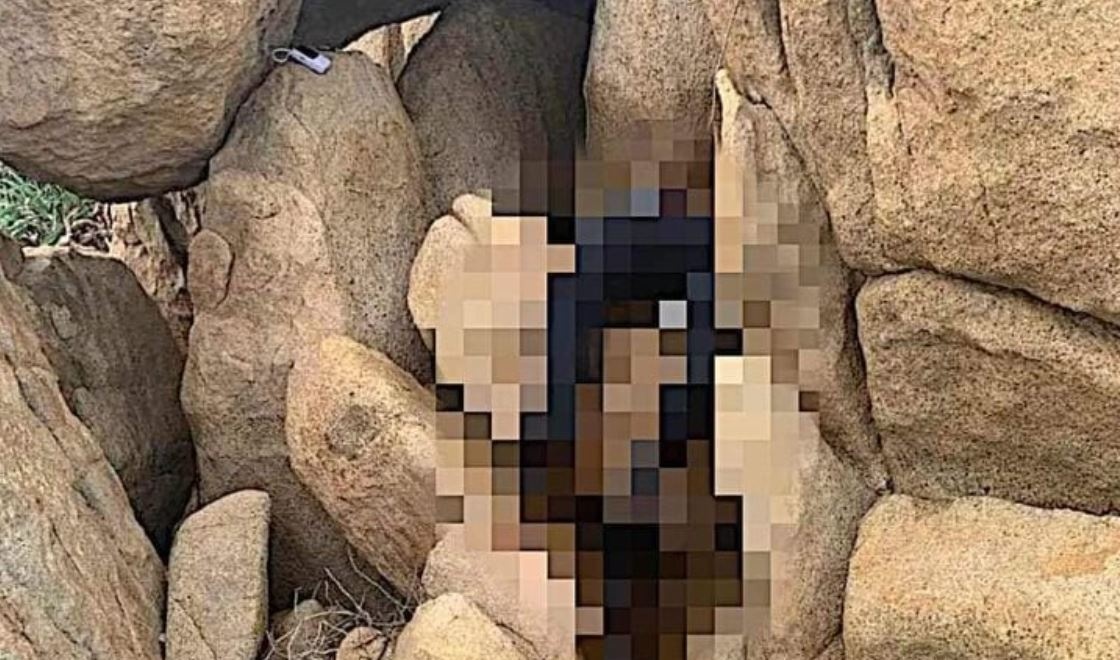 Phat hien thi the nam gioi ket trong khe da o Binh Thuan hinh anh