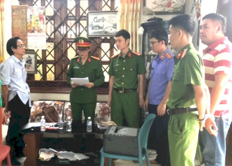 Khoi to con trai nguyen chu tich, tong giam doc Cong ty Cao su Dak Lak hinh anh