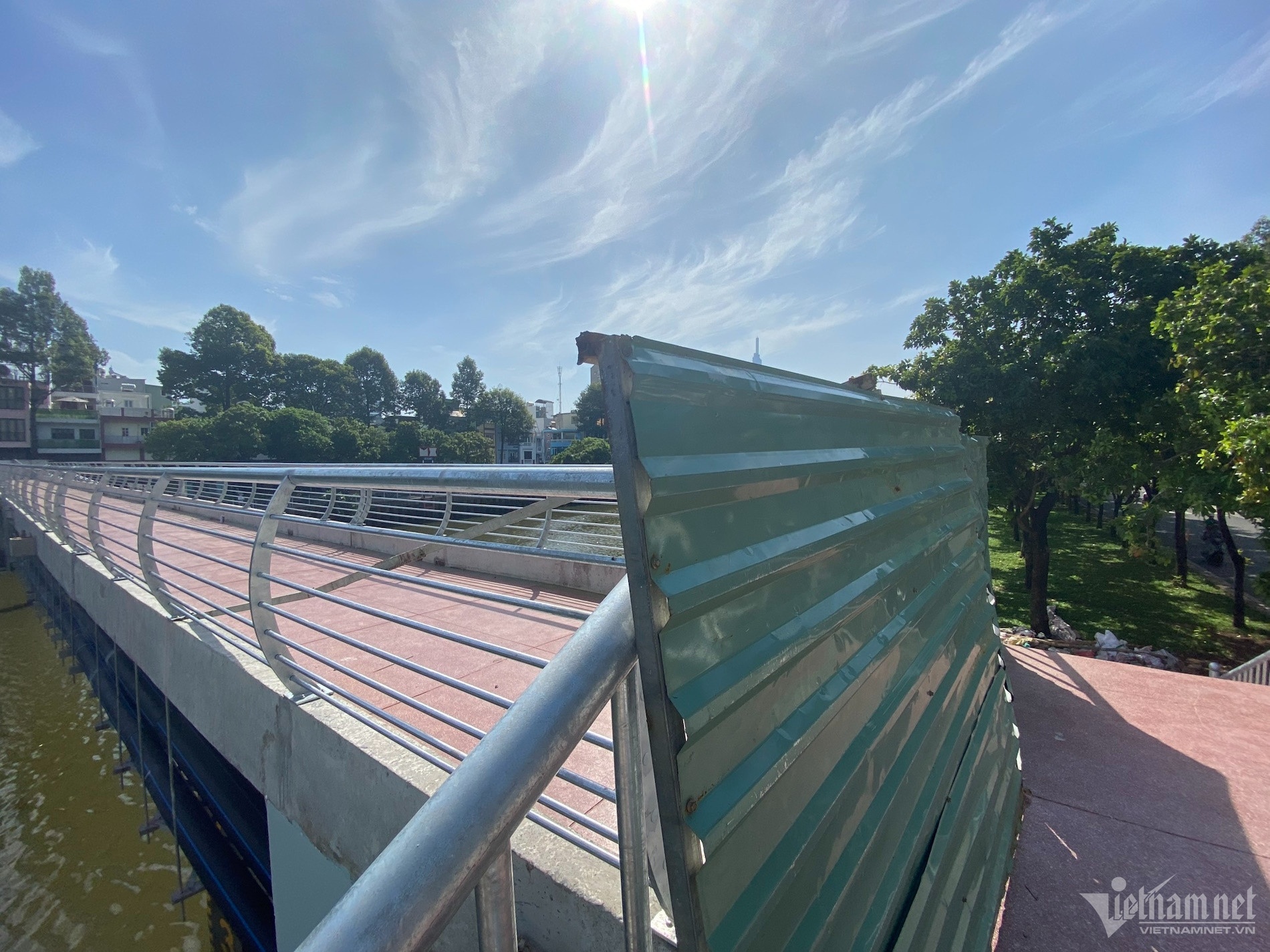 Nhieu Loc Thi Nghe TP.HCM anh 3