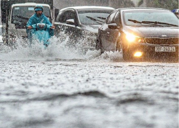 Dot mua lon dien rong o mien Bac khi nao giam? hinh anh