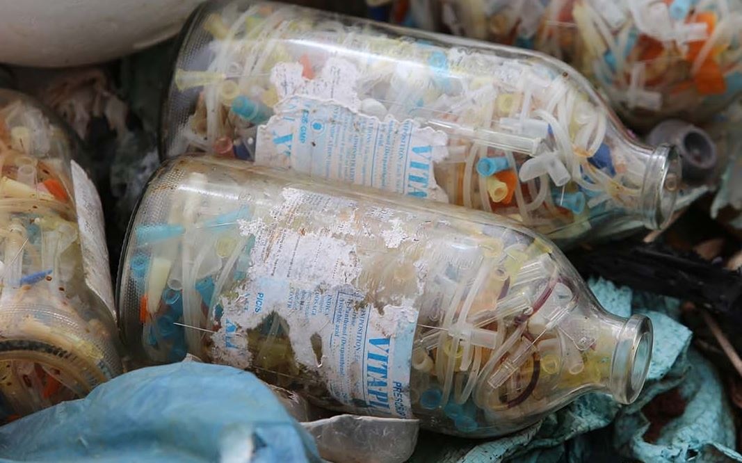 Yeu cau Moc Chau kiem tra bai rac co kim tiem truoc 12h hom nay hinh anh