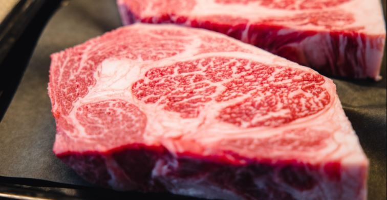 Mieng bo My thuong hang va noi long cong nhan hinh anh