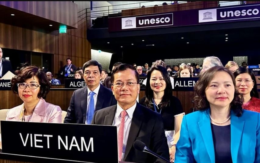 Viet Nam duoc bau lam Pho Chu tich Dai hoi dong Cong uoc 2003 hinh anh