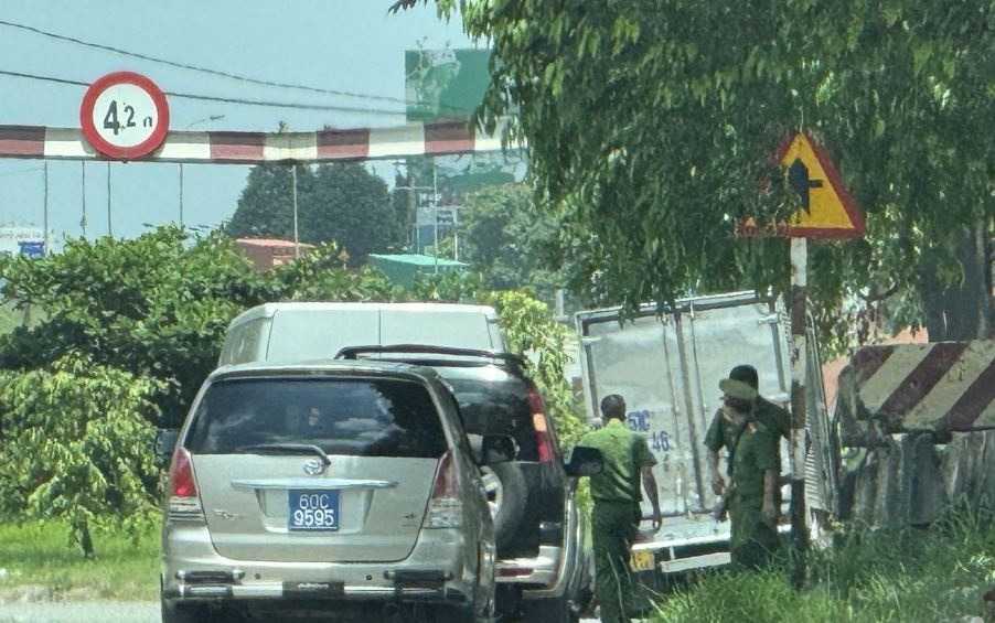 Dung lai hien truong vu bac si giet nguoi tinh, phan xac o benh vien hinh anh