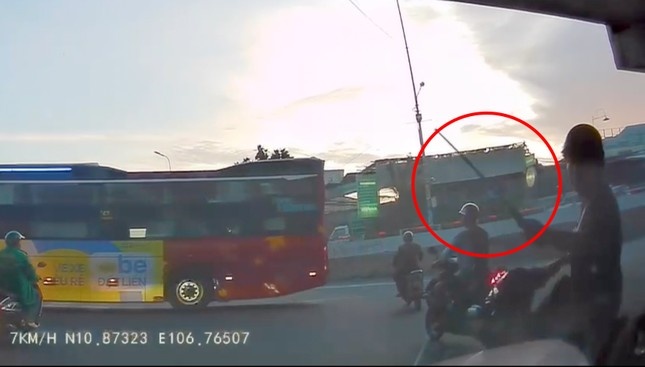 Bi dap vo kinh,  TP.HCM anh 1