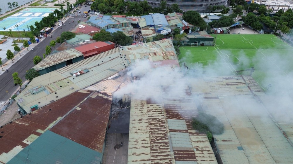 Chay Cau Giay Ha Noi anh 1