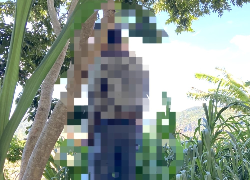 Pho chu tich xa o Gia Lai chet trong tu the treo co hinh anh