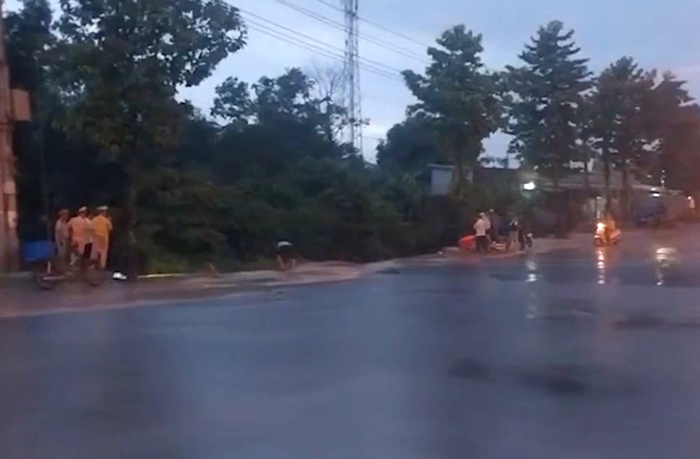 Mua sap cho Binh Duong anh 6