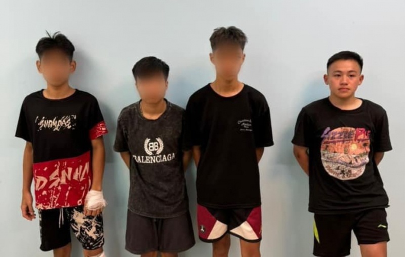 Cau Nhat Tan,  Danh vong anh 1