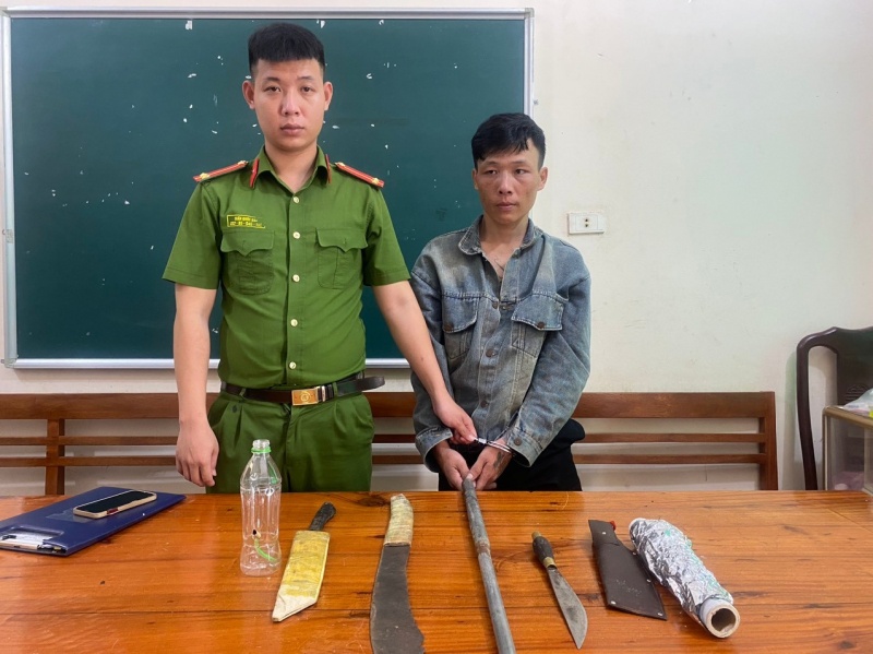 Xay chuong cop,  Mua ban ma tuy anh 1