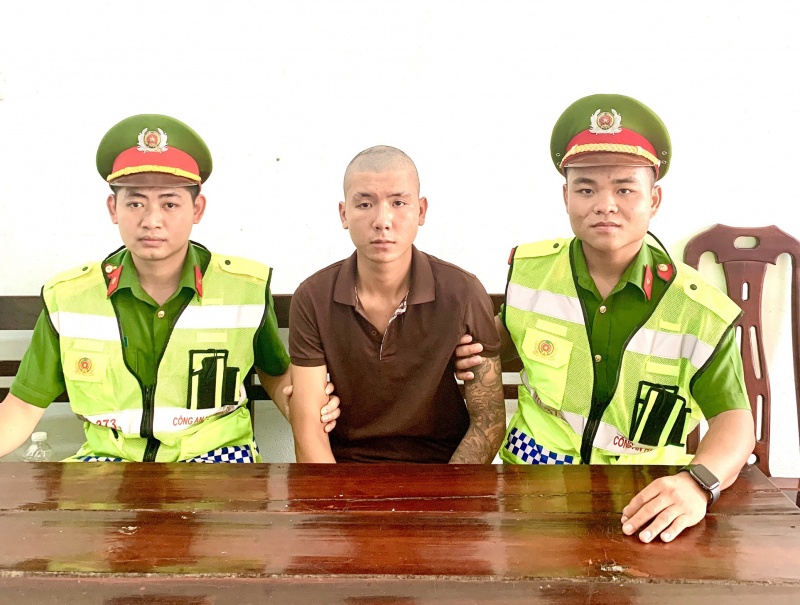 Xay 'chuong cop' de mua ban ma tuy hinh anh