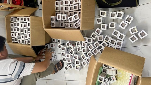 Rua tien,  Xuyen quoc gia,  Nguyen Thi Huong,  Yen Sao Kingfood,  Tiem vang Duc Long anh 3