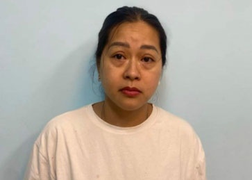 Bat nguoi phu nu cam dau duong day lo de o Ha Noi hinh anh