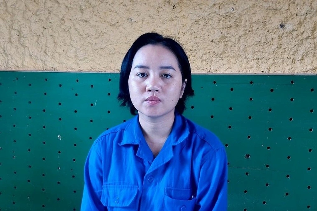 Nhung vu vo hui tien ty chan dong mien Tay hinh anh