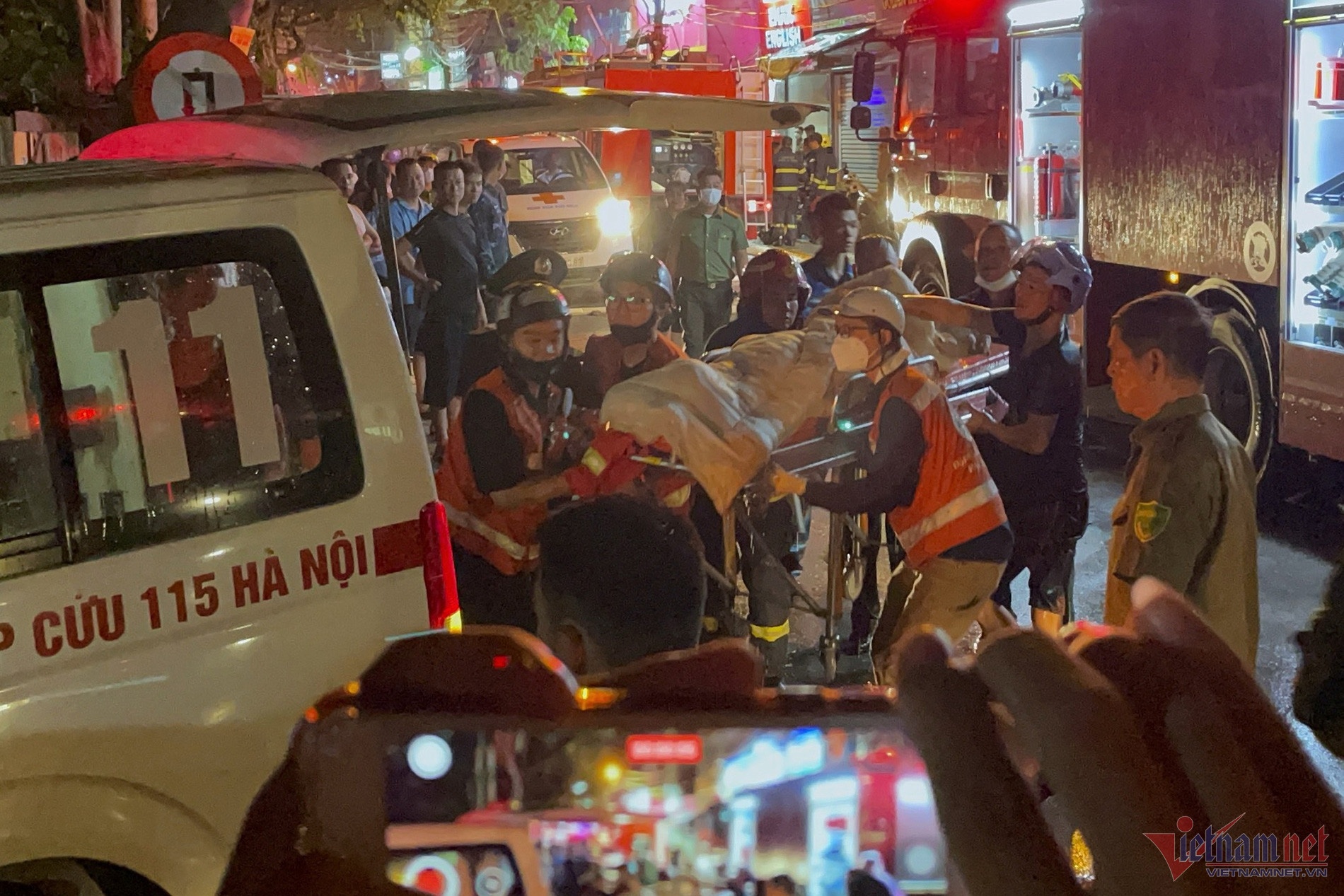 Danh tinh 4 nan nhan tu vong trong vu chay nha o Dinh Cong Ha hinh anh