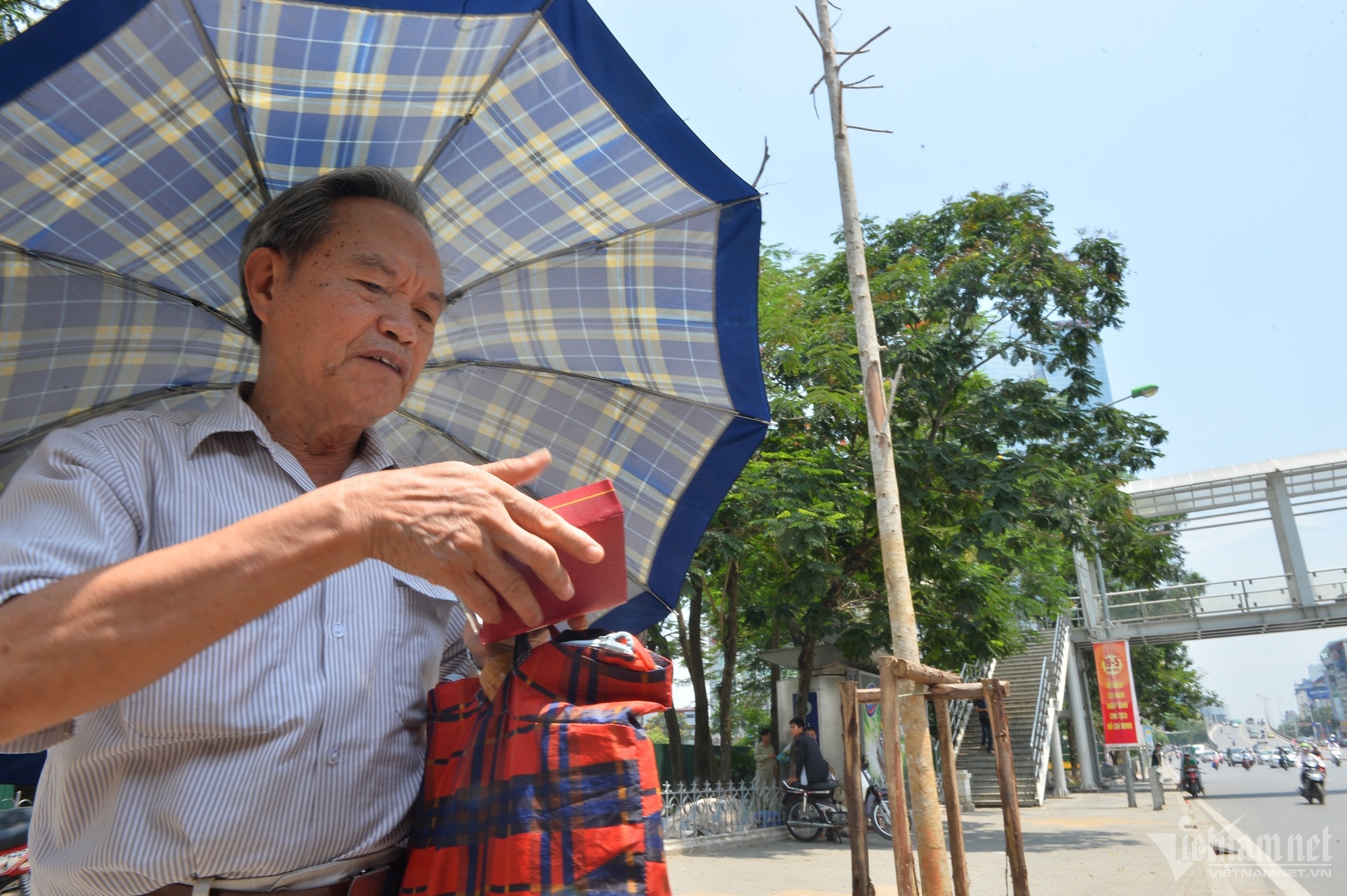 Du bao thoi tiet 17/6: Ha Noi nang gat, mien Trung co noi vuot 40 do hinh anh