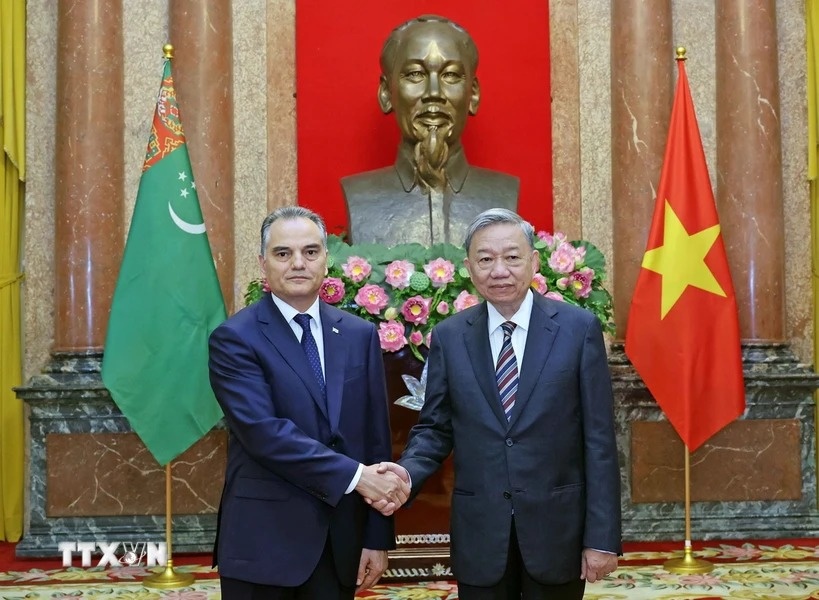 Chu tich nuoc To Lam anh 2