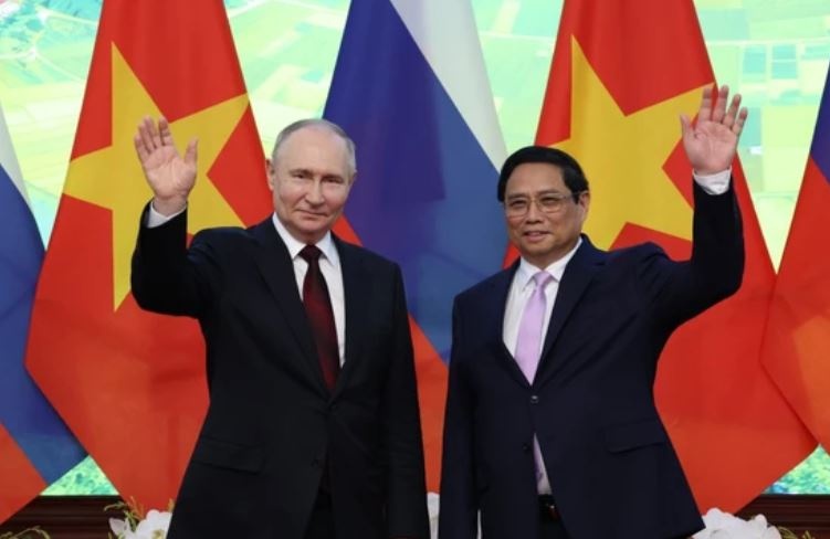 Thu tuong Pham Minh Chinh hoi kien Tong thong Putin hinh anh