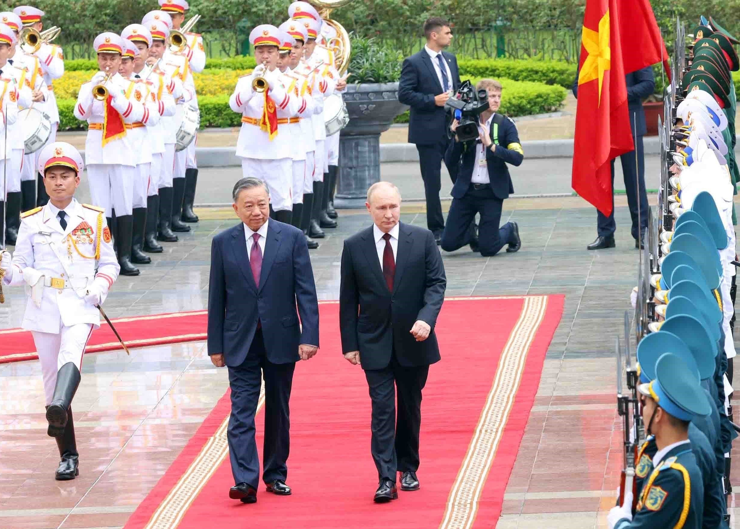 Toan van Tuyen bo chung Viet Nam - Lien bang Nga hinh anh