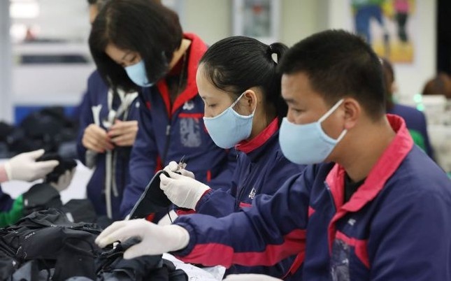 Luong toi thieu vung duoc de xuat tang 6% hinh anh