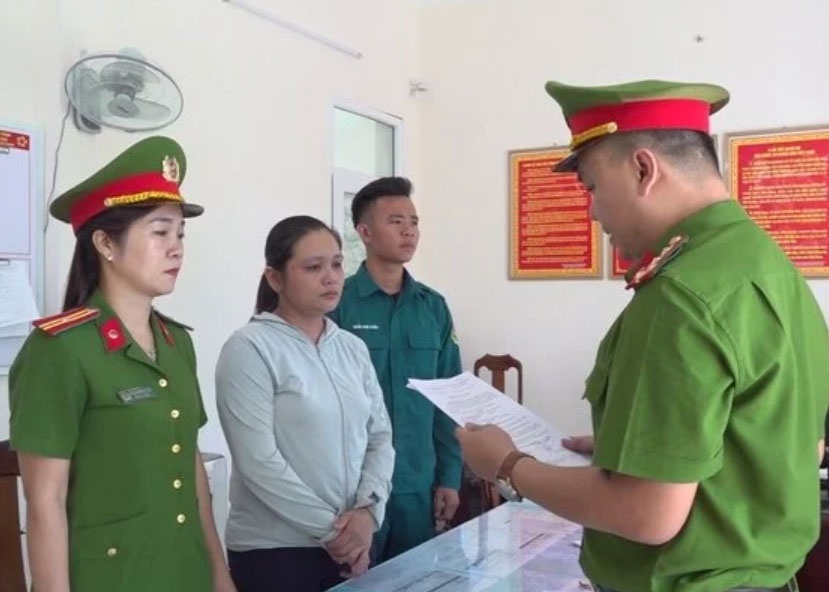 Làm ăn thua lỗ,  Lê Thị Tuyết Ngân ảnh 1 Lam an thua lo,  Le Thi Tuyet Ngan anh 1