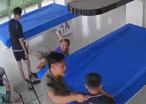 Khoi to ke dung dao rach co nhan vien quan bida o Dak Lak hinh anh