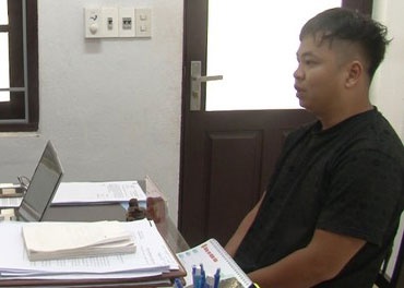 Gia danh cong an, hen nu sinh lam viec tai quan ca phe hinh anh