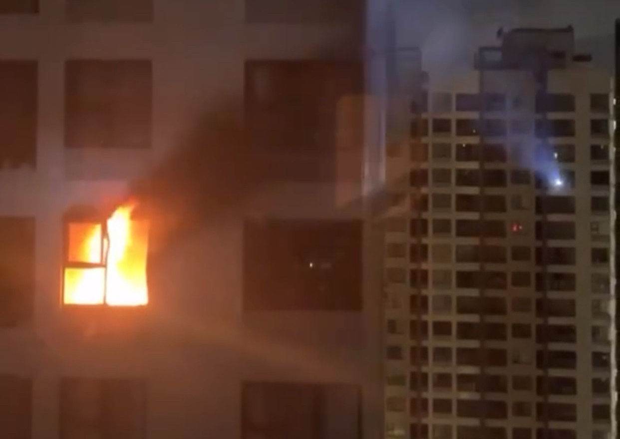 Chay lon can ho chung cu o TP.HCM, hang tram cu dan thao chay hinh anh