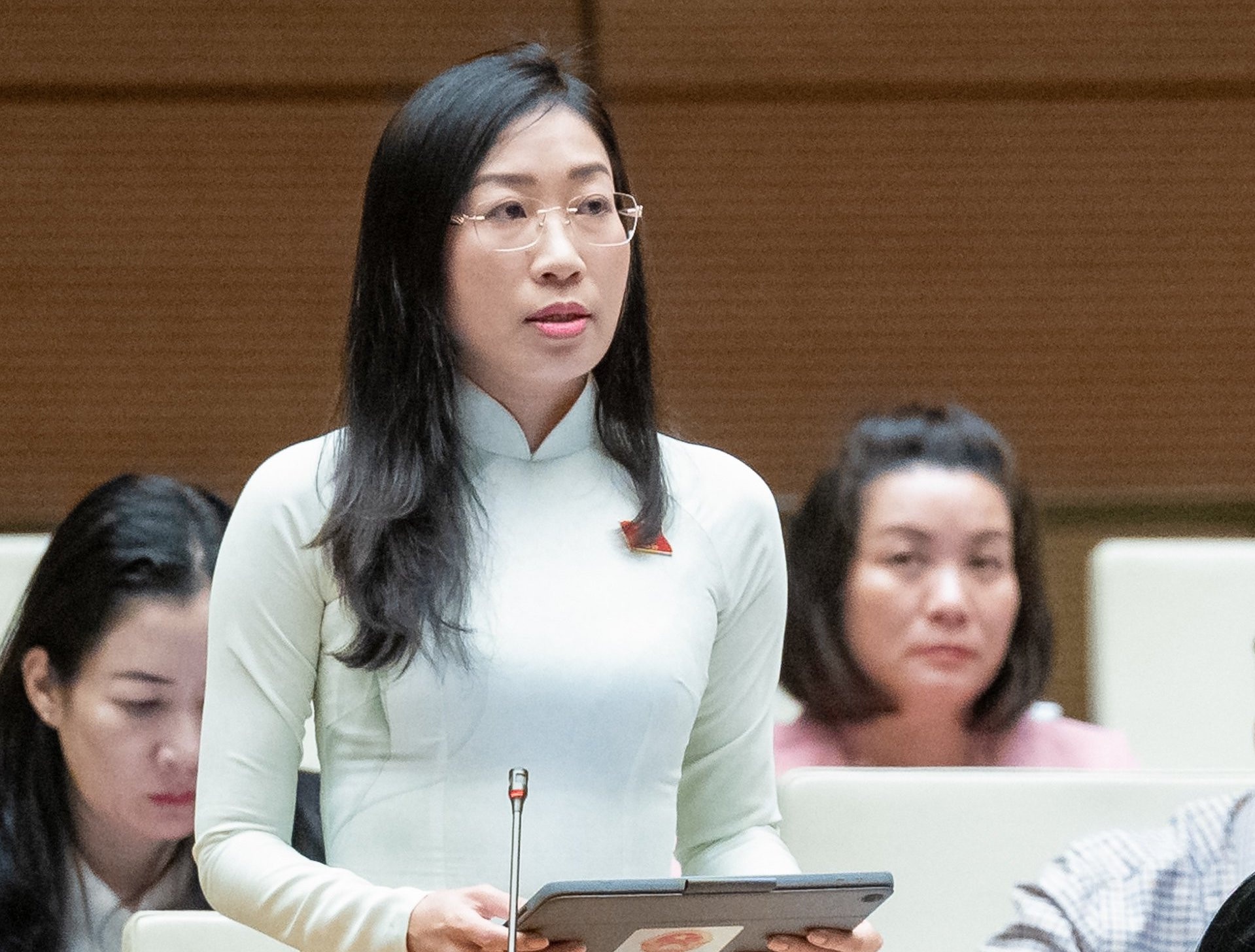 Hang hoa qua TikTok, Shopee, Lazada moi thang tri gia den 1,9 ty USD hinh anh