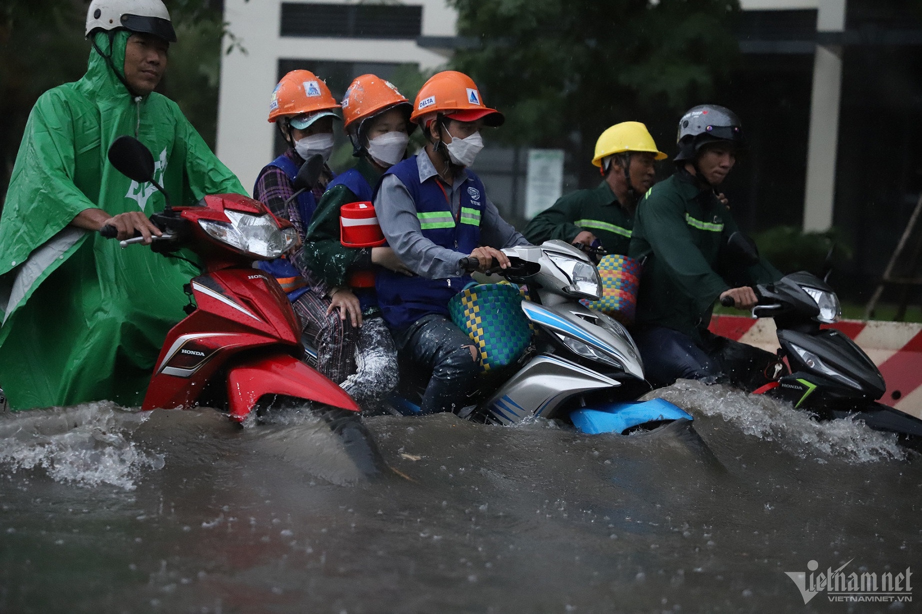 Thoi tiet 27/6 anh 1