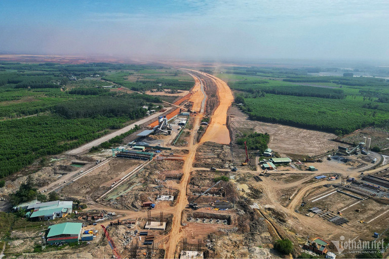Dong Nai ban giao 100% mat bang tuyen duong ket noi san bay Long Thanh hinh anh