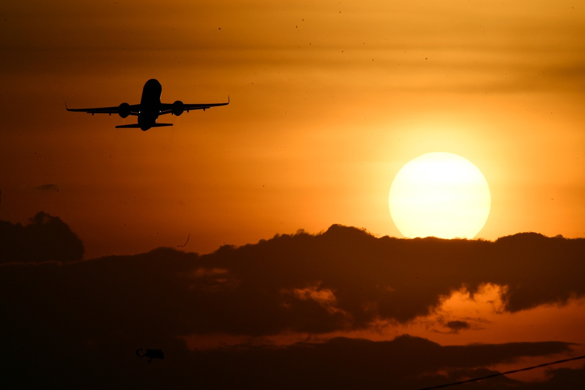 Thoi tiet 29/6: Ha Noi nhiet do tang cao, mien Trung nang gat hinh anh