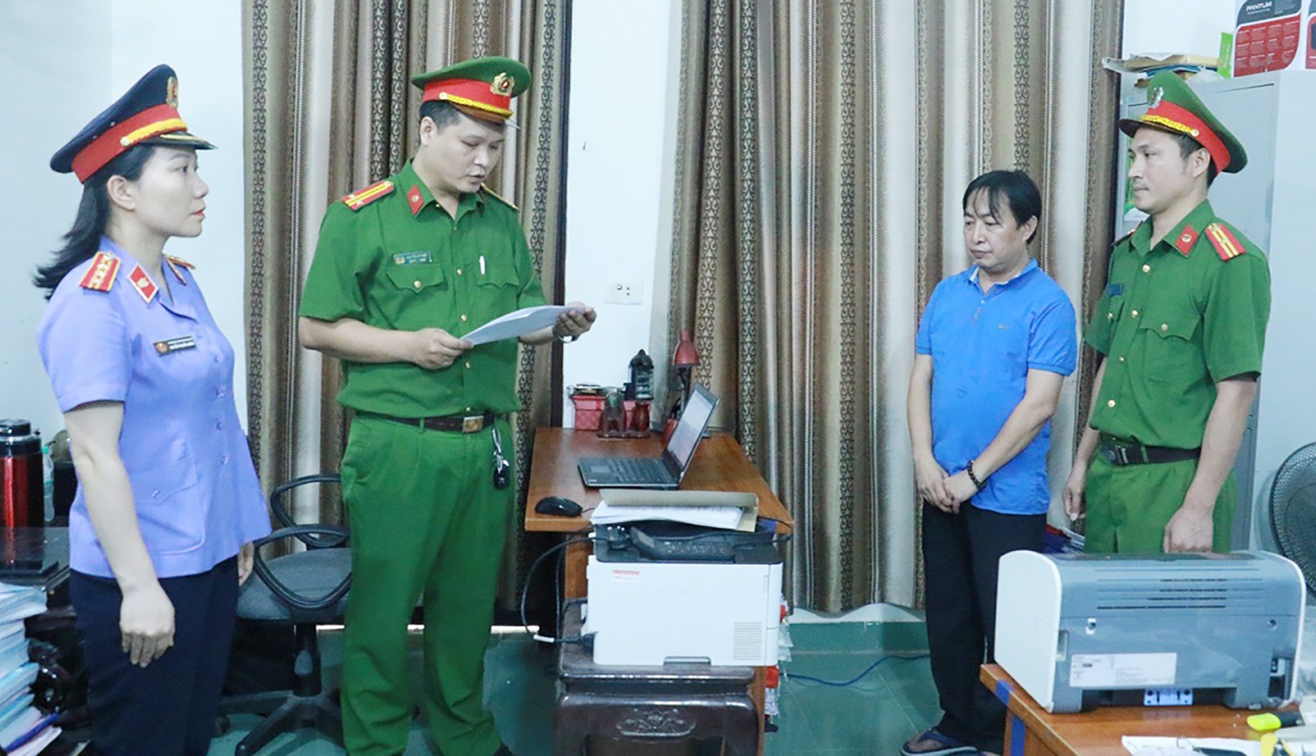 Bat nguyen giam doc,  Trung tam dieu duong,  Nghe An,  Nguyen Thi Lam,  268 Hung Nguyen,  Cong ty Hung Nguyen anh 2