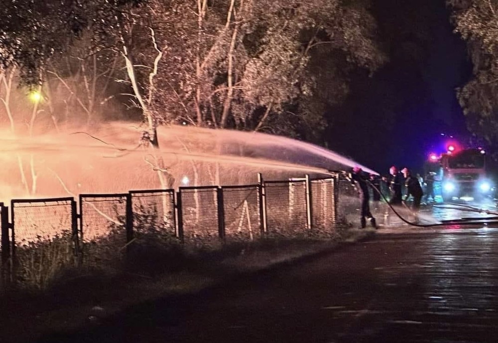 Chay xe cho xang anh 4