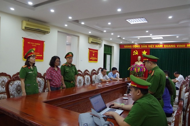 Sở Tài chính,  Sở GD&ĐT,  Hà Giang,  Phạm Văn Khuông,  Nguyễn Thị Kim Tuyến,  Phùng Thị Hoa  ảnh 2 So Tai chinh,  So GD&DT,  Ha Giang,  Pham Van Khuong,  Nguyen Thi Kim Tuyen,  Phung Thi Hoa anh 2