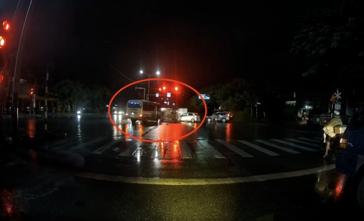 Tai xe bo chay anh 2