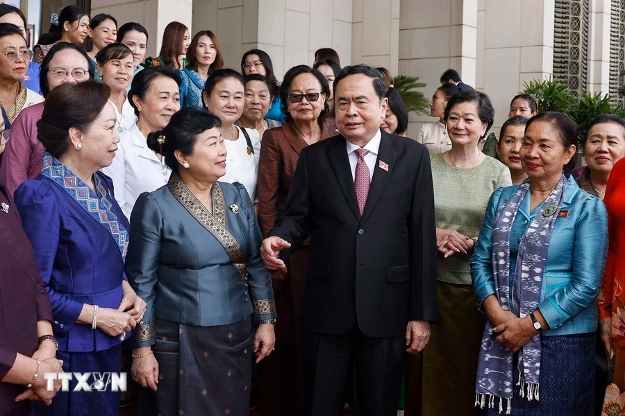 Chu tich Quoc hoi anh 1