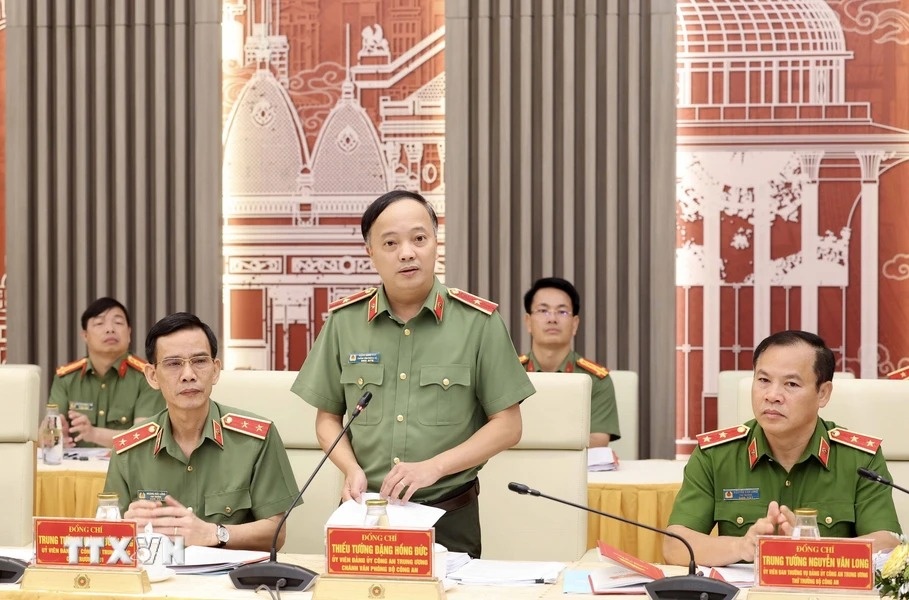 Chu tich nuoc To Lam anh 3