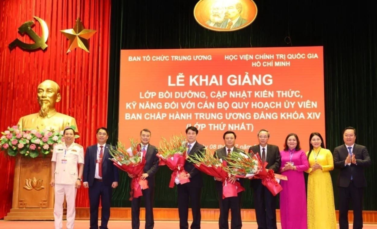 50 can bo quy hoach Trung uong khoa XIV duoc cap nhat kien thuc hinh anh