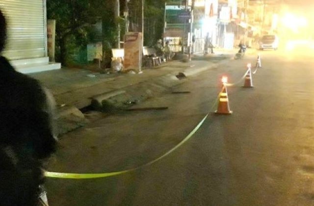 Hai nhom hon chien trong dem, mot nguoi bi danh tu vong o Binh Duong hinh anh