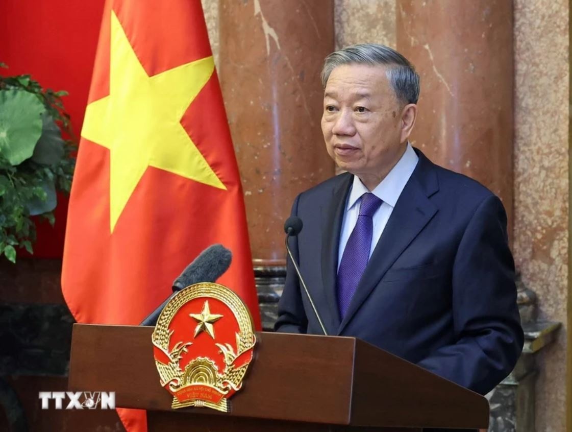 Chu tich nuoc To Lam anh 1