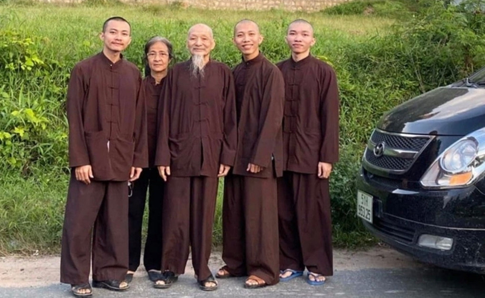 Hanh vi lua dao o Tinh that bong lai duoc thuc hien the nao? hinh anh