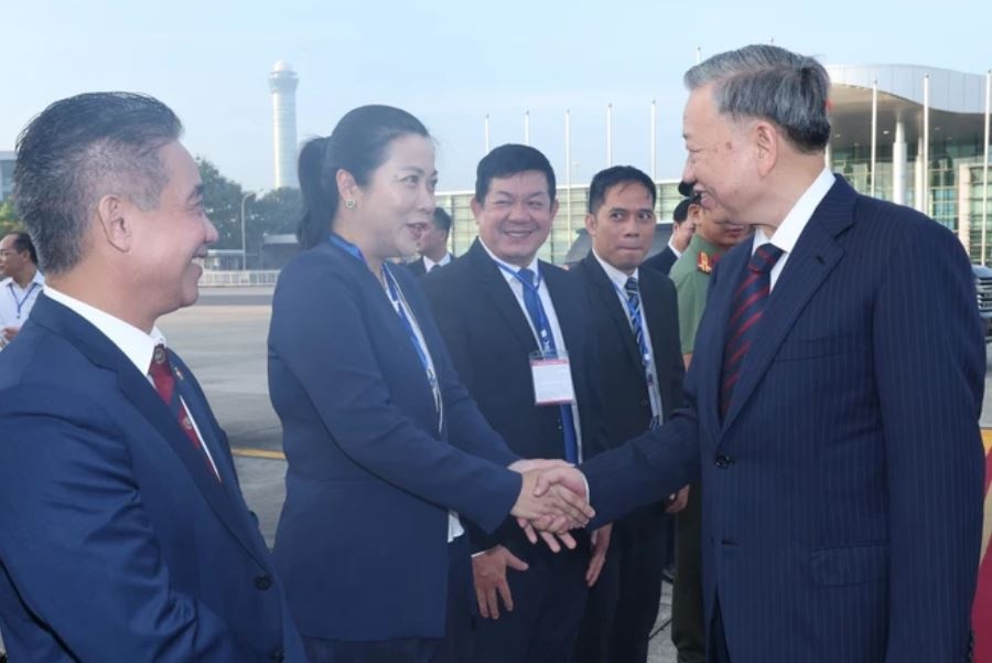 Chu tich nuoc To Lam anh 3